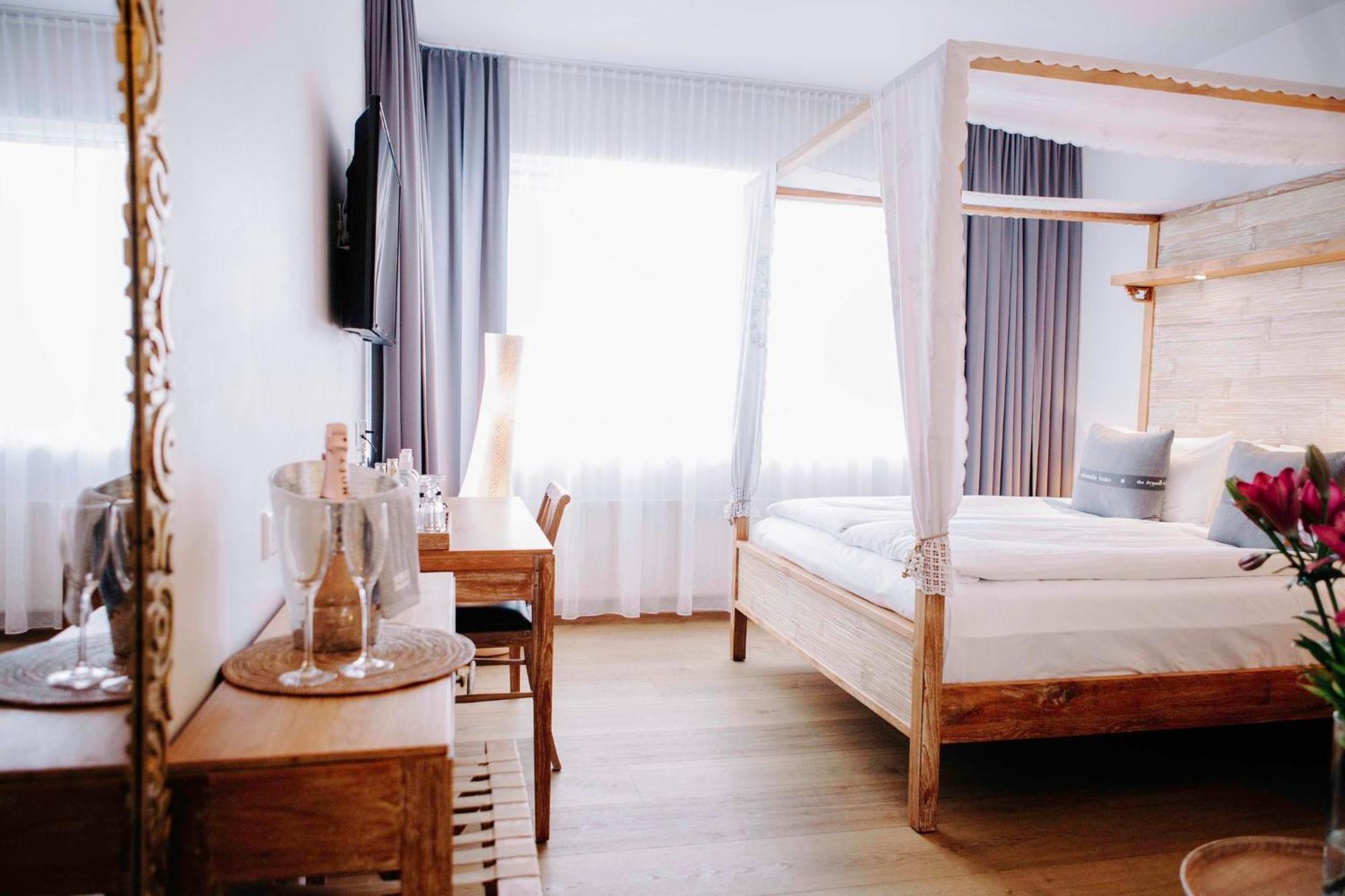 Eyja Guldsmeden Hotel Reykjavík Esterno foto